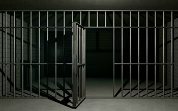 ‘Release Them All’: ICE Agents Ordered To Free All Illegal Aliens In Custody…