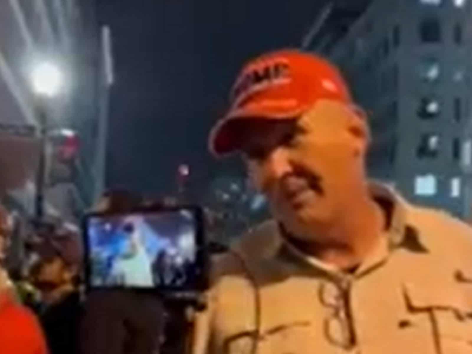 NYT Report: Ray Epps Called FBI Tip Line Two Days After Capitol Riot