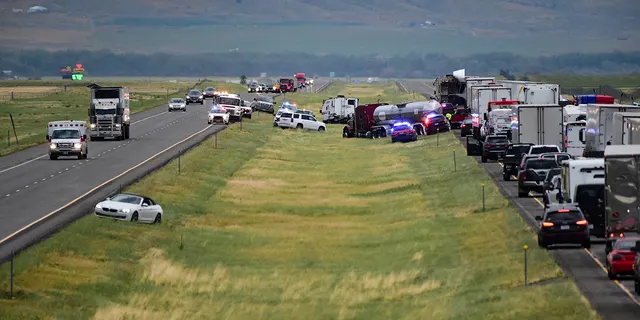 Massive 21-Car Pileup In Montana Leaves At Least 6 Dead
