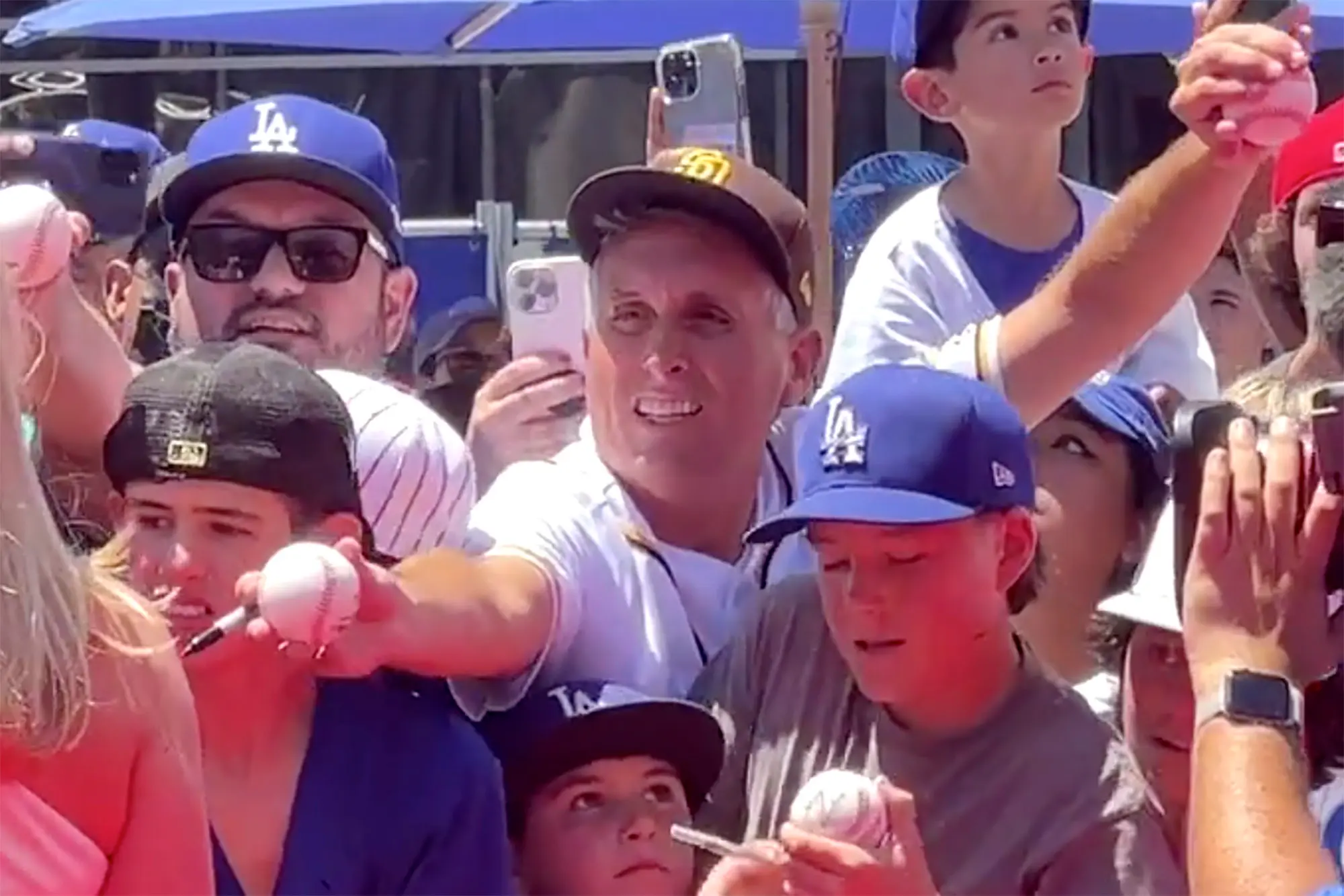 Sad Adult Fan Goes Viral Battling Kids For Autographs At All-Star Game