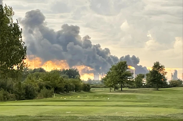 “Explosion” Rocks Ohio BP Refinery