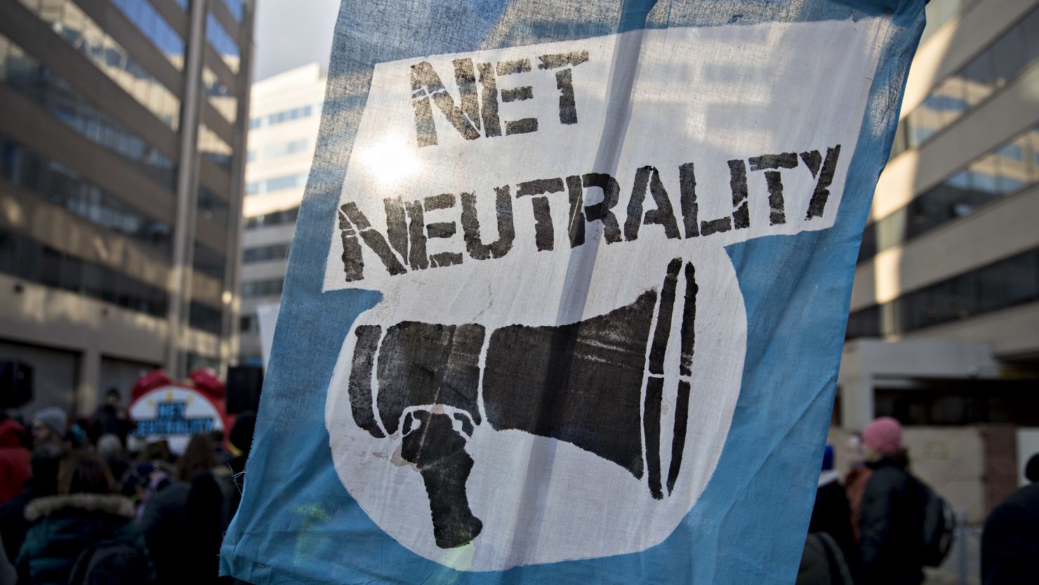 FCC Votes To Adopt Net Neutrality Again