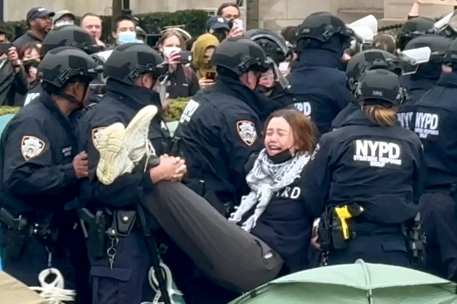 Cops Storm Columbia, Bust 100 Anti-Israel Protesters After University Prez Finally Tells NYPD To Clear Campus