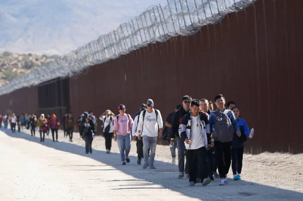 Border Patrol Has Encountered Over 30,000 Chinese Nationals Since October