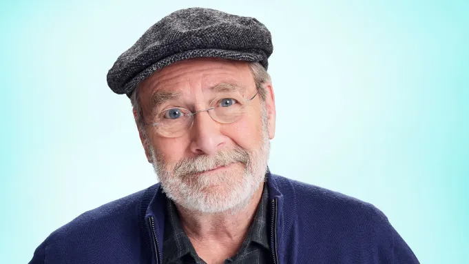 Martin Mull, Comic Star Known For ‘Roseanne’ And ‘Arrested Development,’ Dead At 80