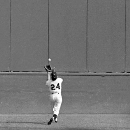 Willie Mays, Baseball Icon, Dead At 93