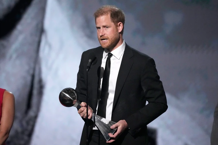 Prince Harry Accepts Pat Tillman Award For Service Despite Major Backlash