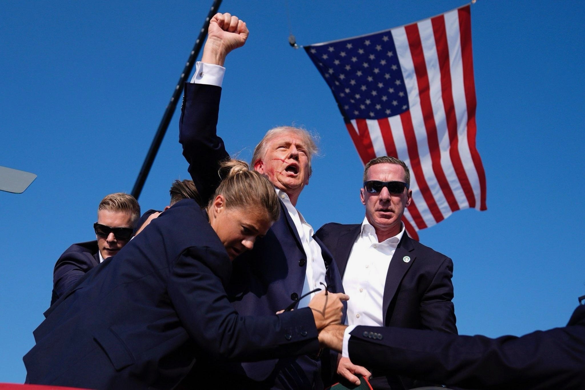 Major News Editor Tells Media To Bury Iconic Trump Photo: ‘It’s Dangerous’