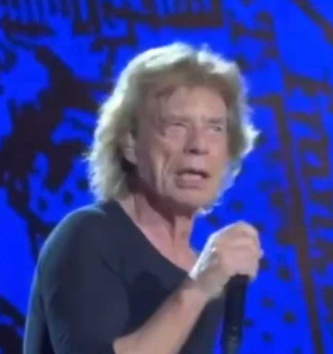 Mick Jagger Booed After Stones Singer Says He ‘Loves’ Justin Trudeau