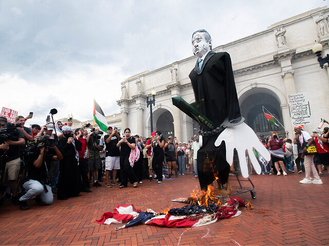 Anti-Israel Protesters At Union Station Take Down American Flag And Set It On Fire