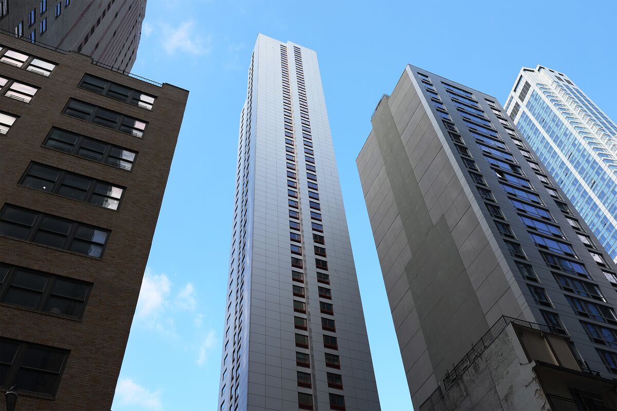 Report: NYC Hotels Housing Illegal Aliens Receive Over $1 Billion In Taxpayer Funds