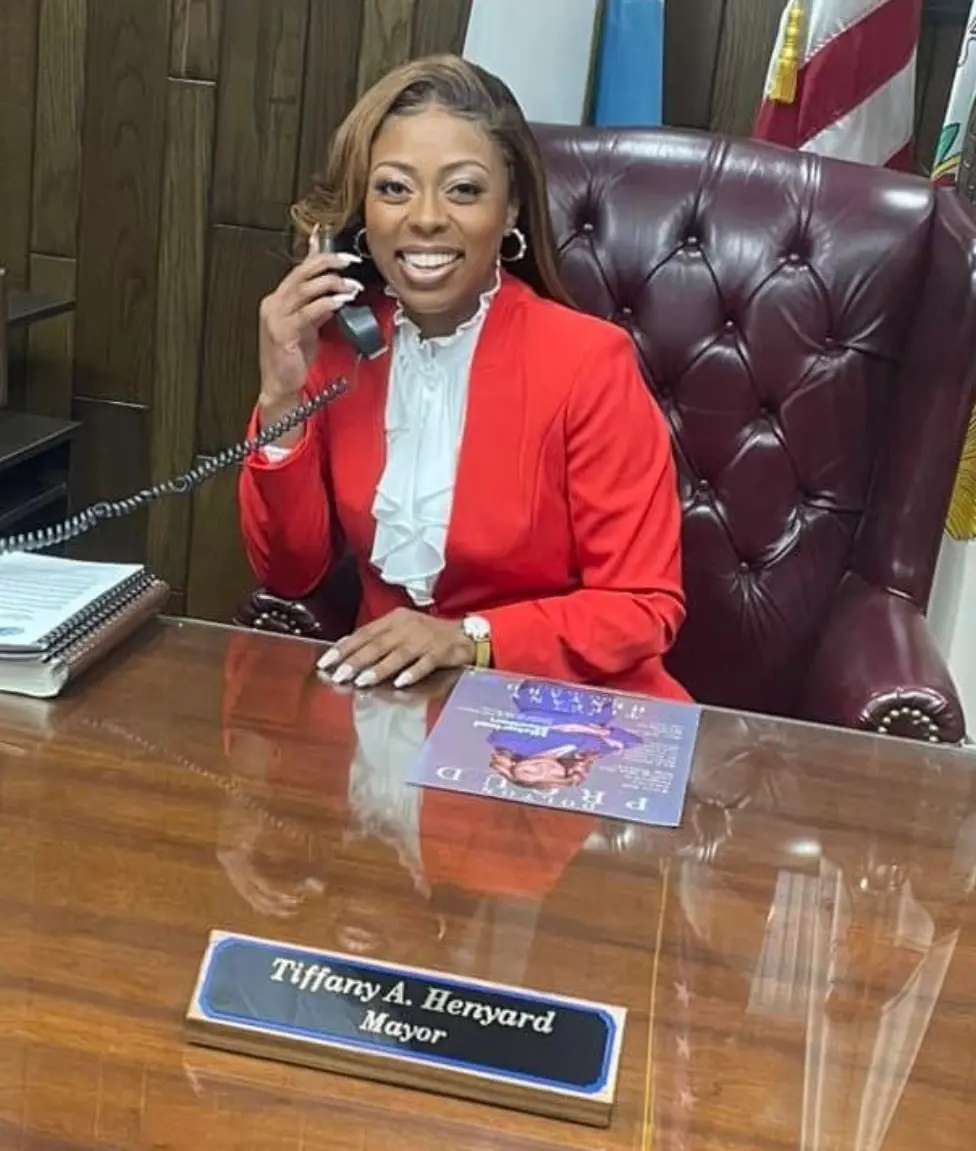 ‘Dolton Dictator’ Mayor Tiffany Henyard Faces Blow To Power After Village Freezes Credit Cards: ‘Swiping Like Crazy’