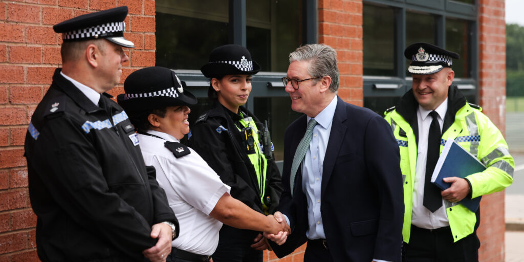 UK Enacts Emergency Measures To Free Violent Criminals, Making Room for Anti-Mass Migration Protesters