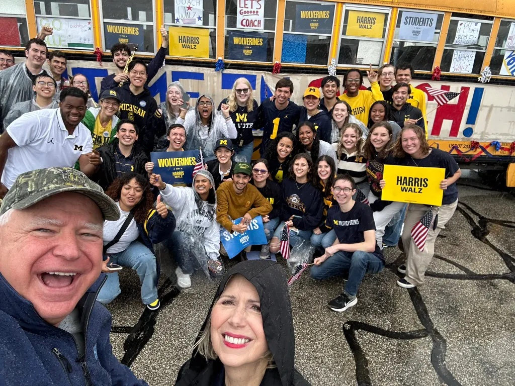 Michigan Fans Boo Walz After His Motorcade Forces Them To Wait In The Rain