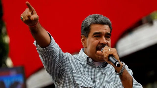 Maduro Reportedly Open To Leaving Venezuela In Exchange For Amnesty And ‘Comfortable Exile’: Report