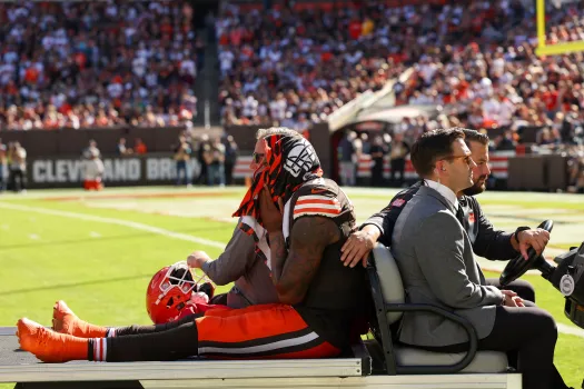Browns Fans Cheer As Deshaun Watson Suffers Season Ending Injury