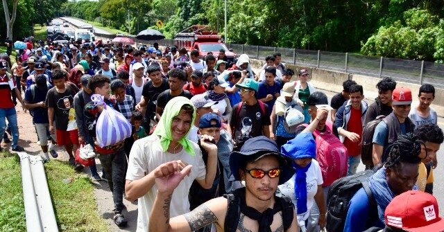 Migrant Caravan Departs Southern Mexico For U.S. Border