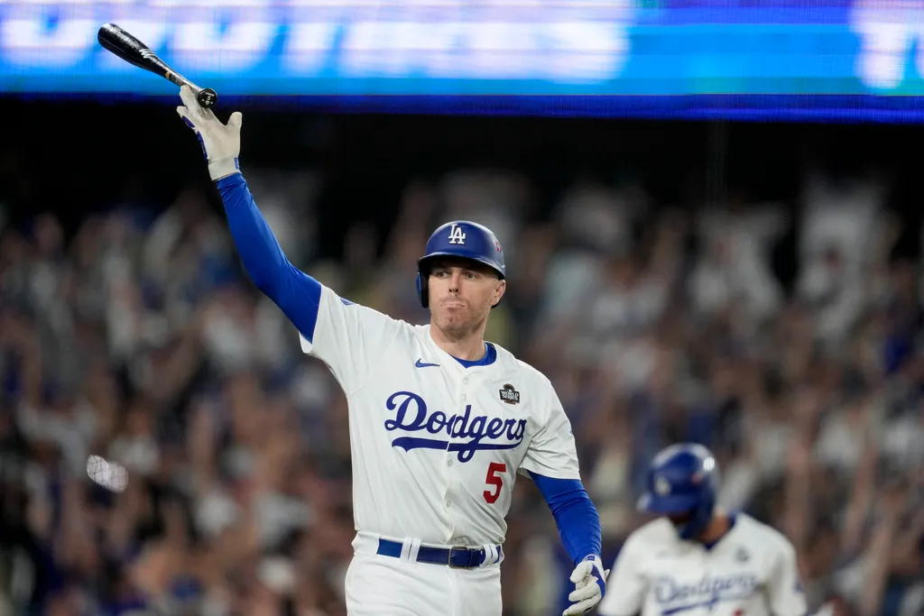 Dodgers Take World Series Game 1 In Extra Innings In Spectacular Fashion