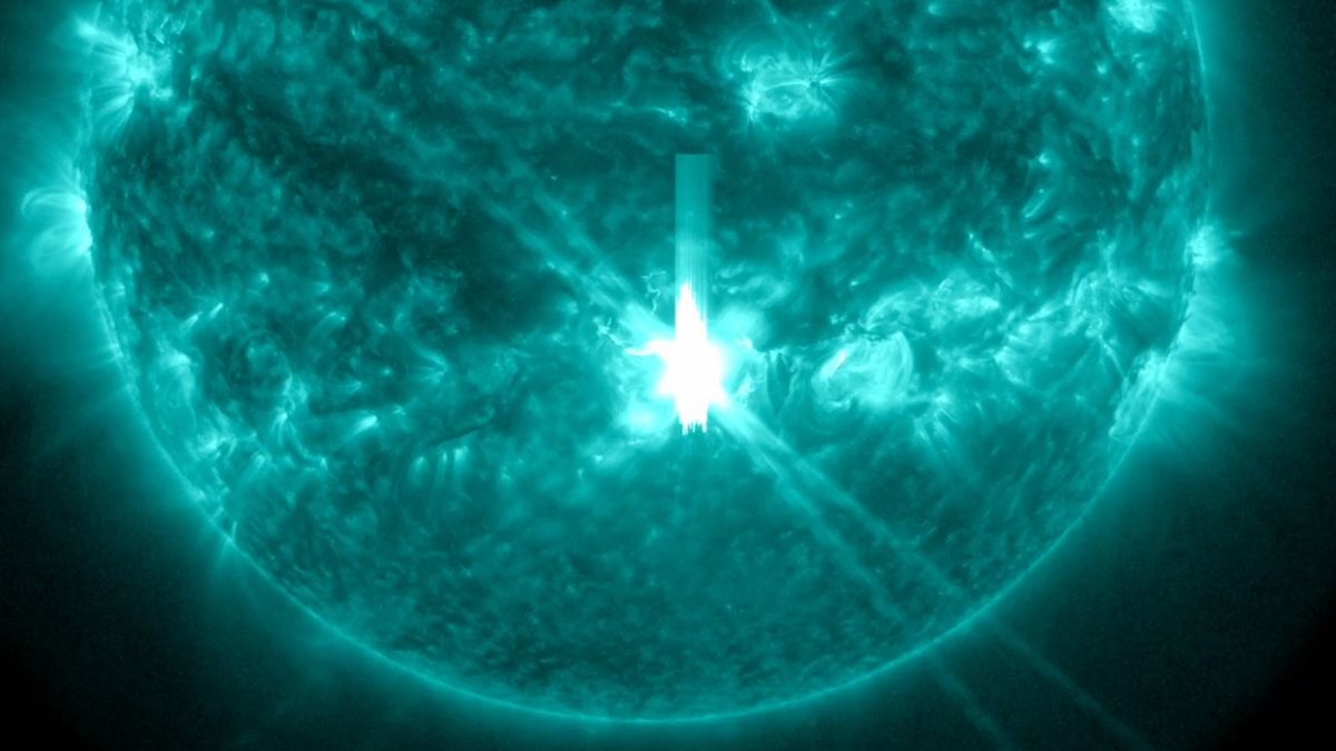 Biggest Solar Flare Since 2017 Erupts From Sun And Earth Is In The Firing Line