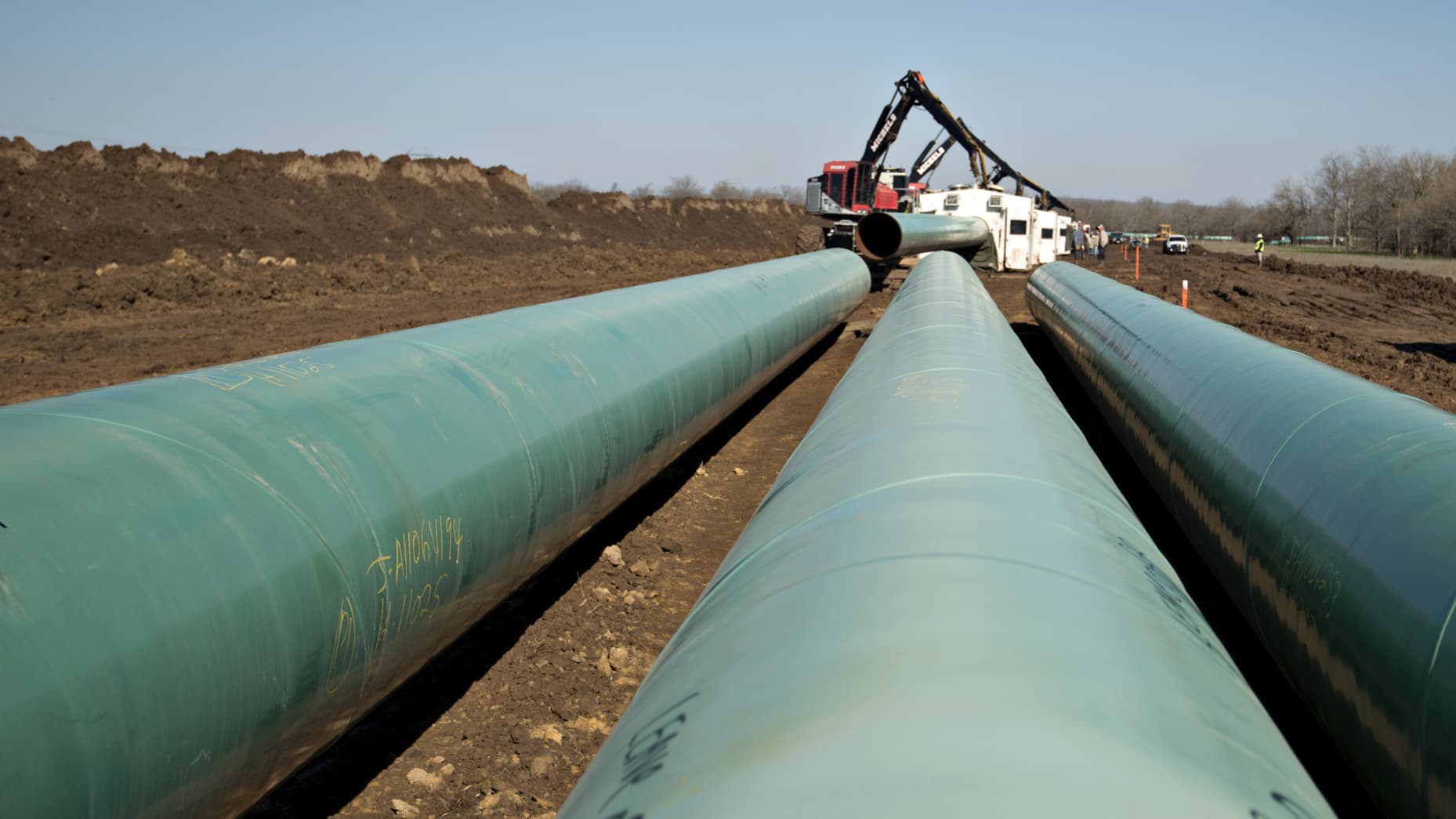 Trump Plans To Revive Keystone XL Pipeline Project On Day One