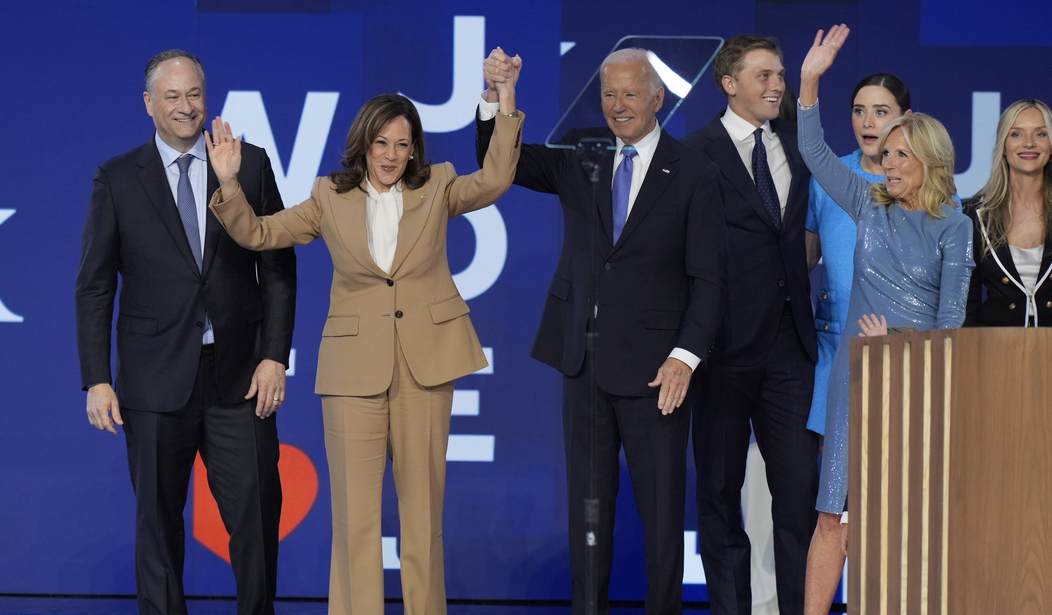 Civil War Is Breaking Out In The Democratic Party