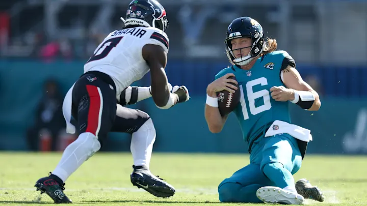 Azeez Al-Shaair Suspended Three Games By NFL For Hit On Trevor Lawrence