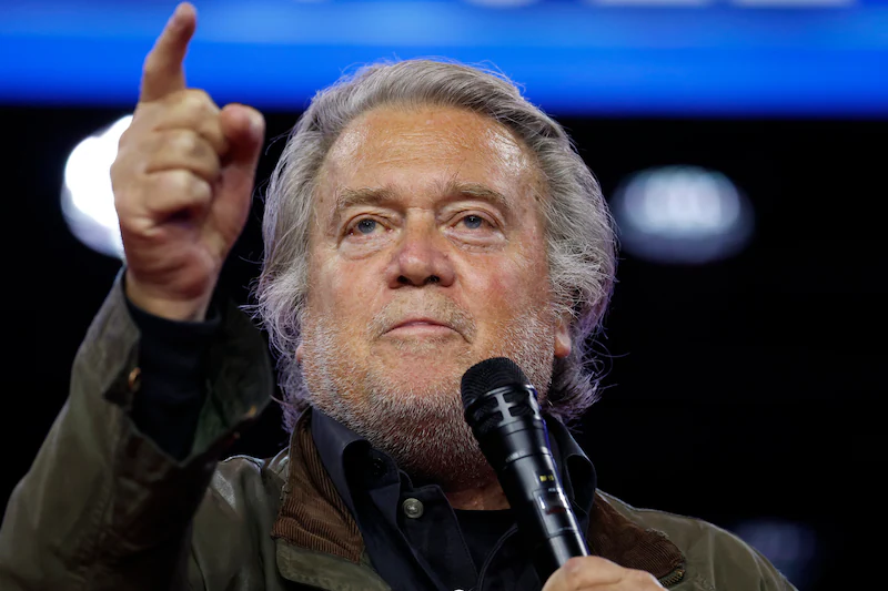 Steve Bannon Goes Berserk On Elon Musk, Vows To Drive Him Away From White House
