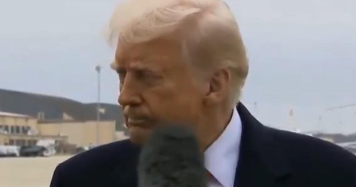 Reporter Shoves Microphone Into President Trump’s Face