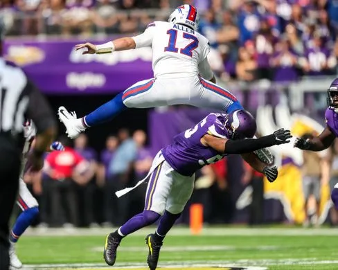Bills, QB Josh Allen Reach Record-Setting 6-Year, $330 Million Extension
