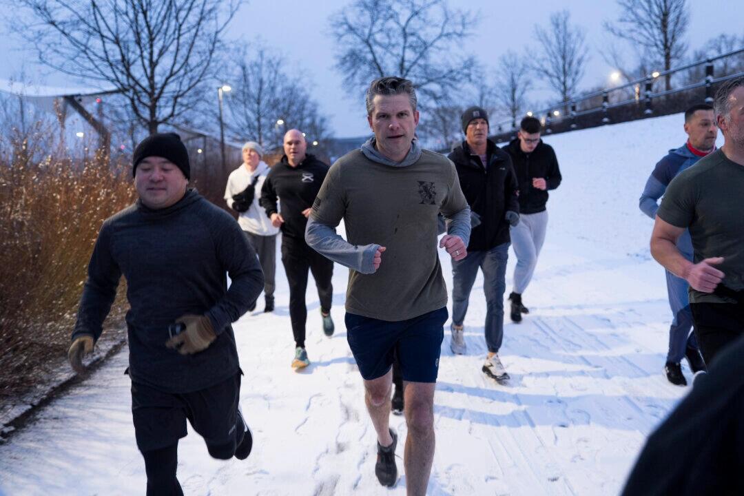 “Fit, Not Fat”: Hegseth Vows Course Correction As Report Finds Two-Thirds Of Reserve Troops Are Overweight