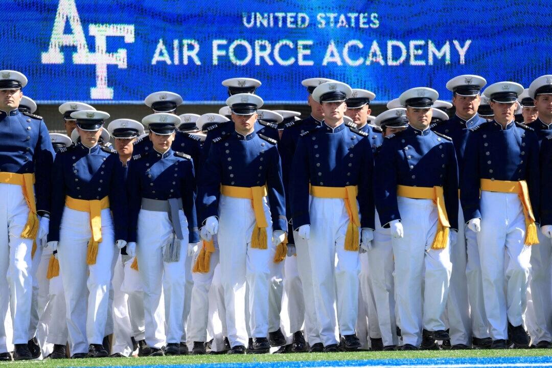 US Military Academies End Racial Preferences In Admissions