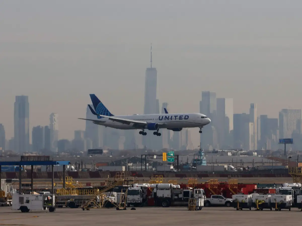 FAA Announces Dramatic Cut In Flights At Newark Airport For The Foreseeable Future