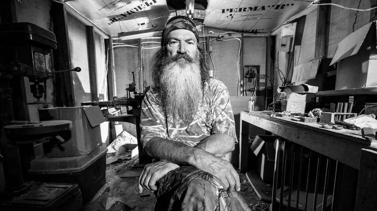 ‘Duck Dynasty’ Star Phil Robertson Dead At 79