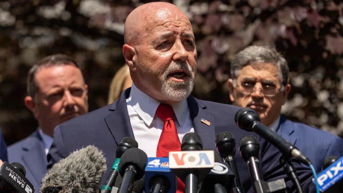 Bernard Kerik, Former NYPD Commissioner Who Served During 9/11, Dies At 69