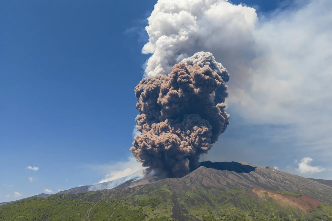 Mount Etna Erupts With Huge Plume Of Ash; Tourists Seek Safety