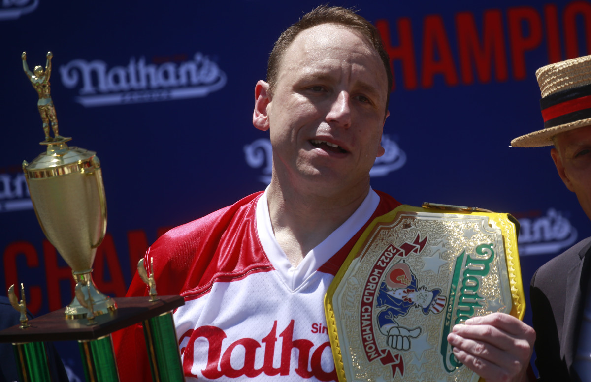 Joey Chestnut Strikes Deal To Return To Nathan’s July 4th Hot Dog Eating Contest After Being Barred