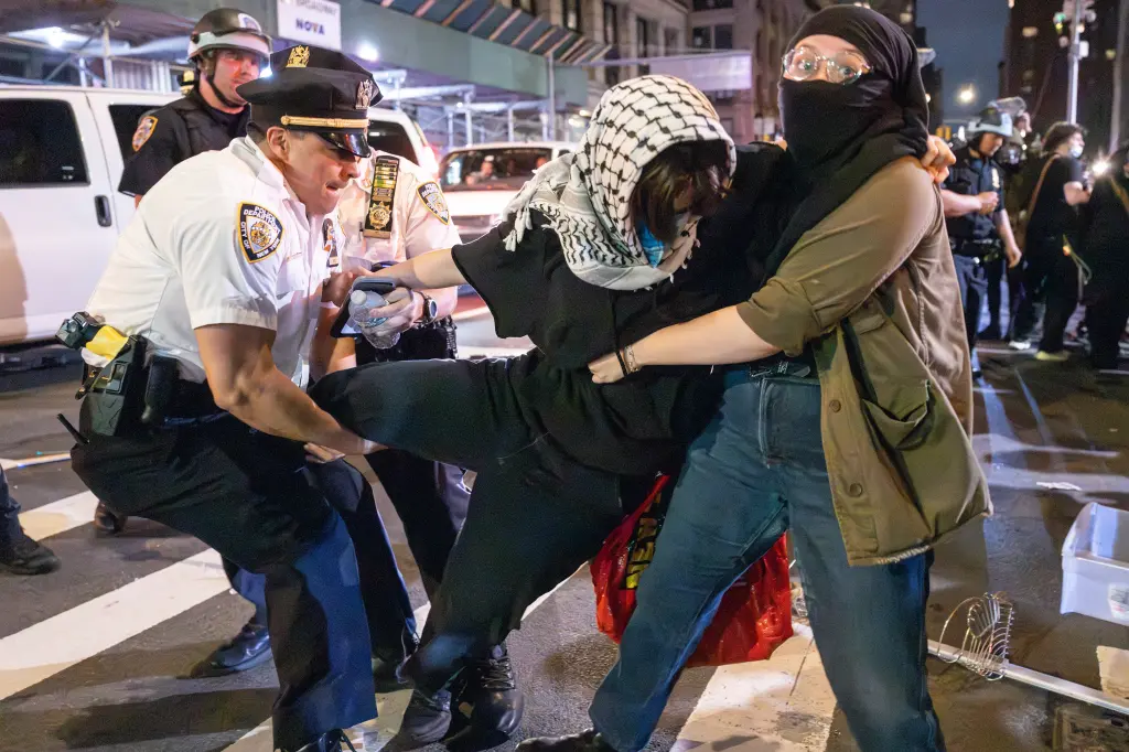 80 Agitators Arrested By NYPD During Mass Anti-ICE Action