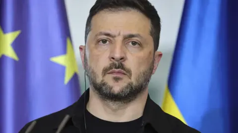 US, Ukraine Agree On New 19-Point Peace Plan That’s Vastly Different From Previous One: Reports