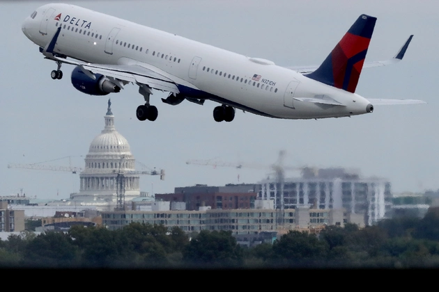 Trump Admin Reduces Flights In Key High Traffic Areas Amid Government Shutdown
