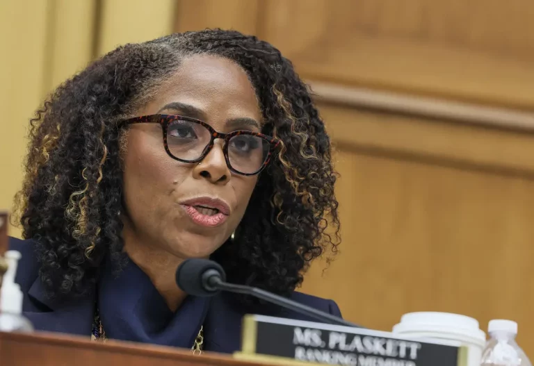House Dem Exchanged Texts With Epstein On How To Hurt Trump During 2019 Congressional Hearing