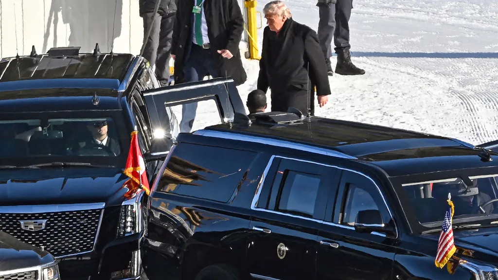 Secret Service’s New Cadillac Escalade Presidential Limousine Emerges