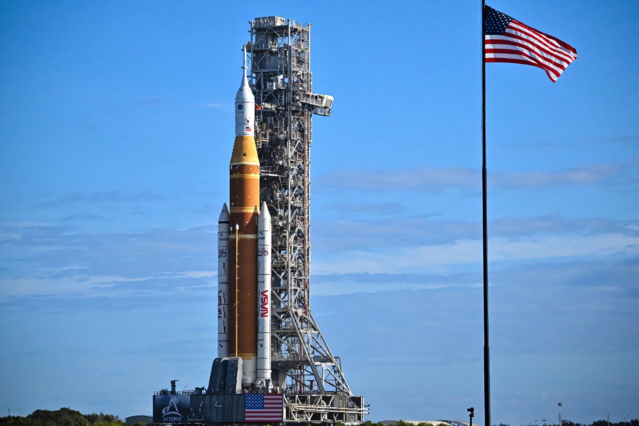 Artemis II Moon Rocket Ready For Move To Launch Pad
