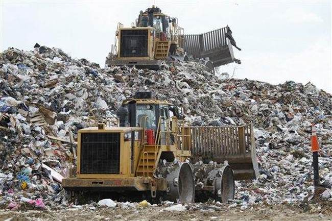 Report: California’s Vaunted Plastics Recycling Program Is A Pile Of Hot Garbage