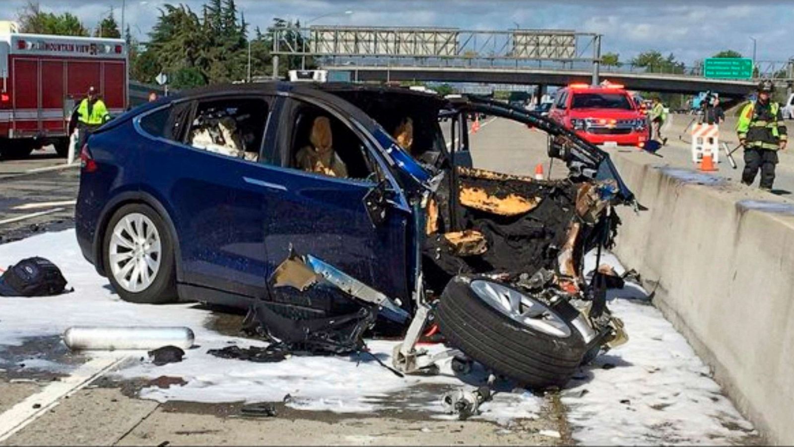 ‘Using People As Guinea Pigs:’ Family Of Motorcyclist Killed In ‘Autopilot’ Crash Sues Tesla