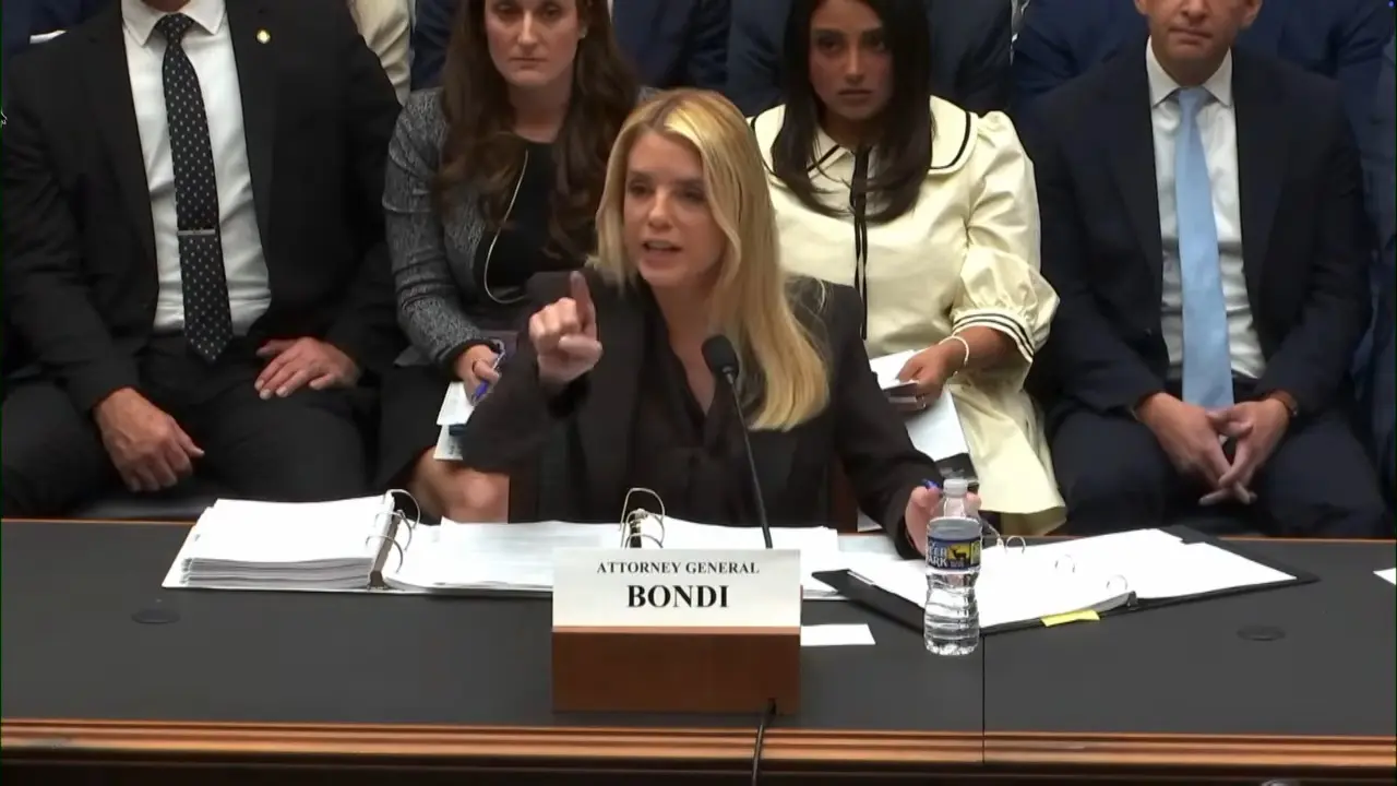 Bondi Explodes At Dems On House Judiciary Panel In Fiery Clash: ‘Washed Up, Loser Lawyer’