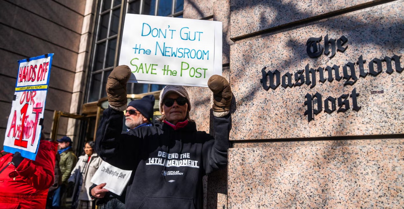 Plummeting Public Trust, Mass Layoffs: Is Legacy Media Becoming Irrelevant?