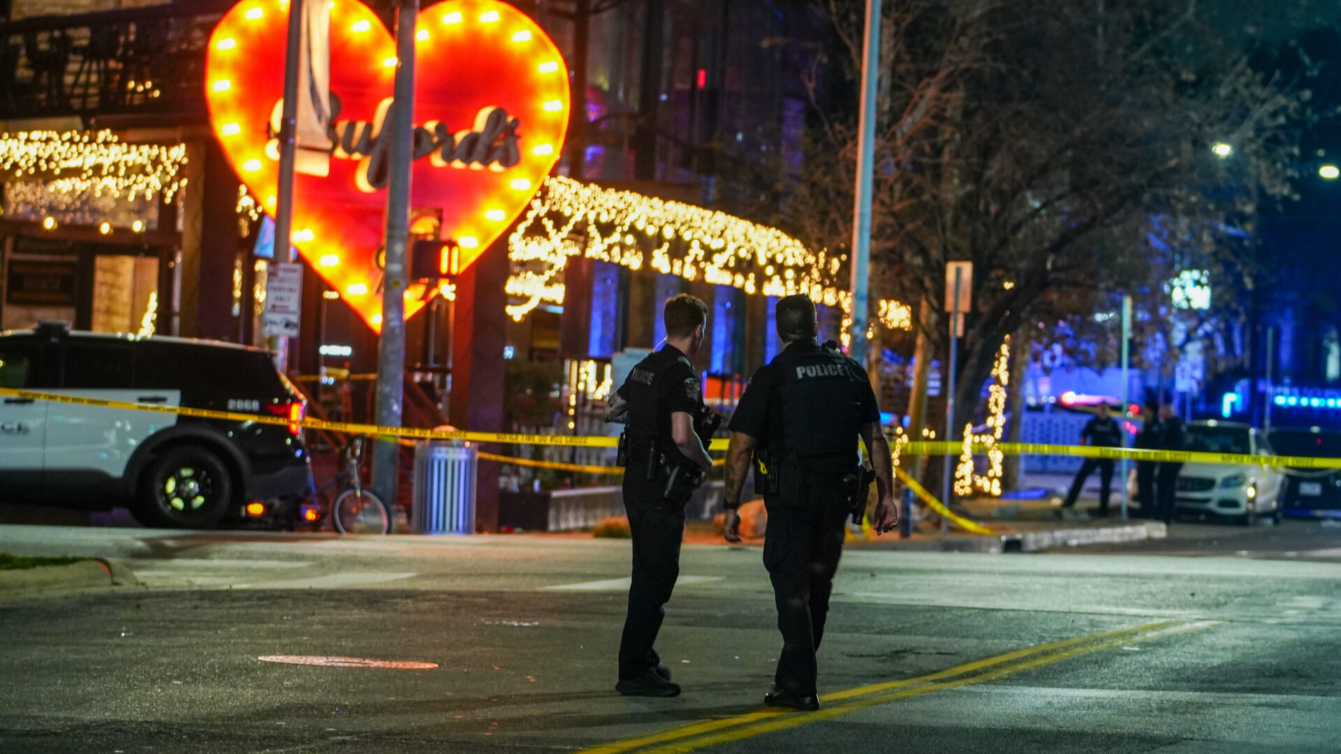 Mass Shooting On Austin’s 6th Street Leaves 3 Dead, 17 Wounded — Shooter Killed By Police