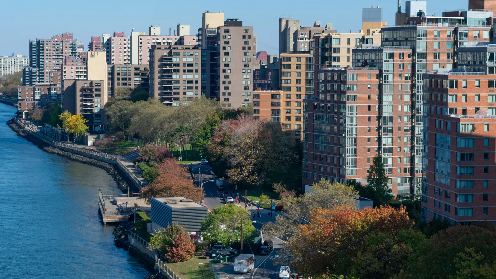 Incomes Outpacing Rent Hikes For First Time In Years: Zillow