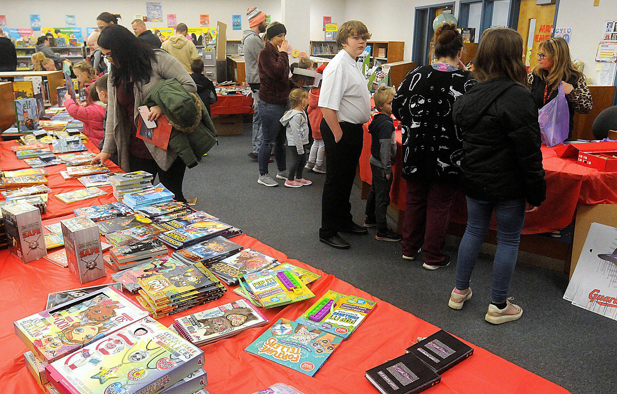 Woke School Book Stores Exposed: Scholastic Publishing Pro-Trans, ‘Anti-Racist’ Books For Ten-Year-Olds