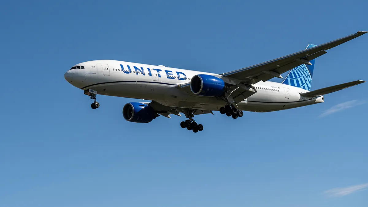United Flight From Chicago Makes Emergency Landing After Passenger’s ‘Multiple Attempts’ To Breach Cockpit